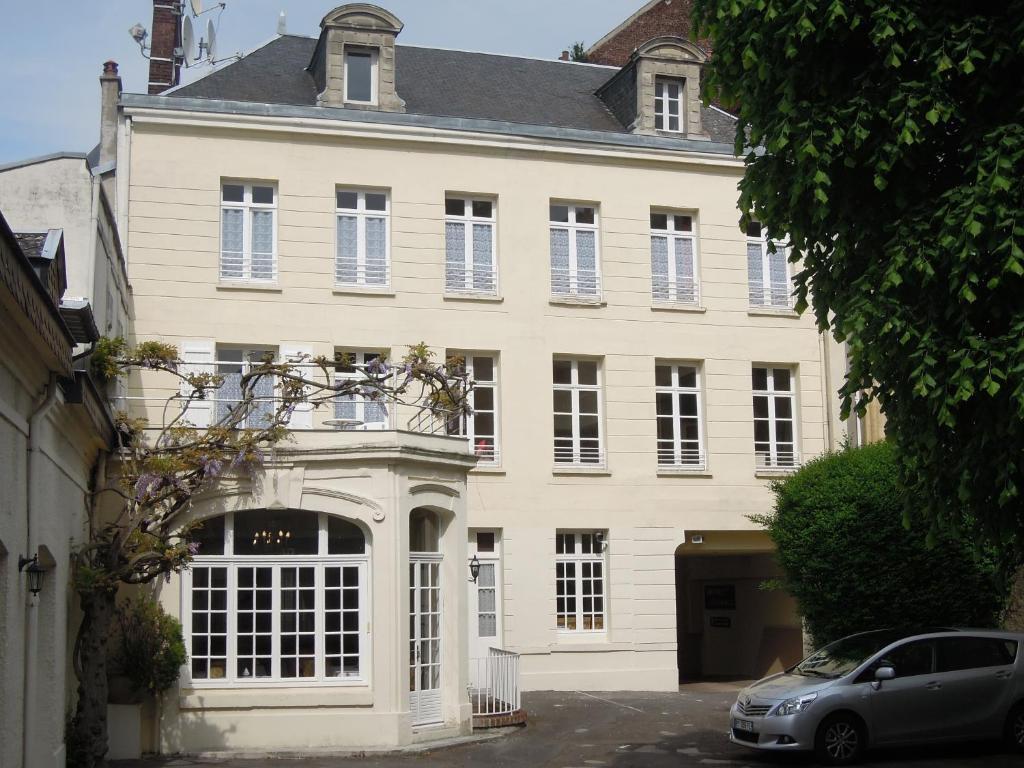 Hotel Memorial Saint-Quentin  Exterior photo